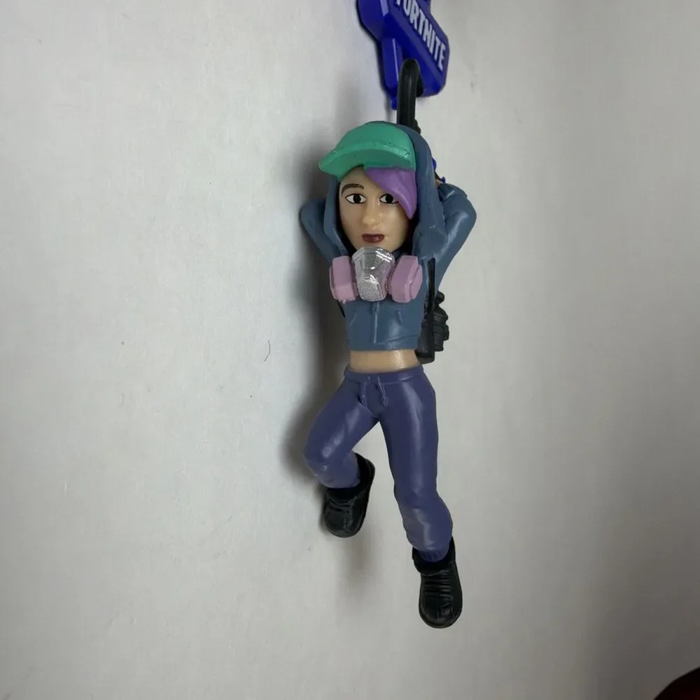 N/A fortnite figure